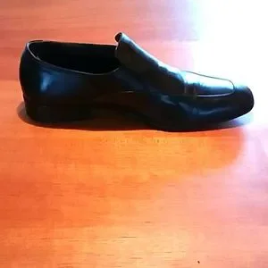 Bally | Shoes | Vtg Bally Zuri Calfskin Leather Dress Loafer  display picture 2